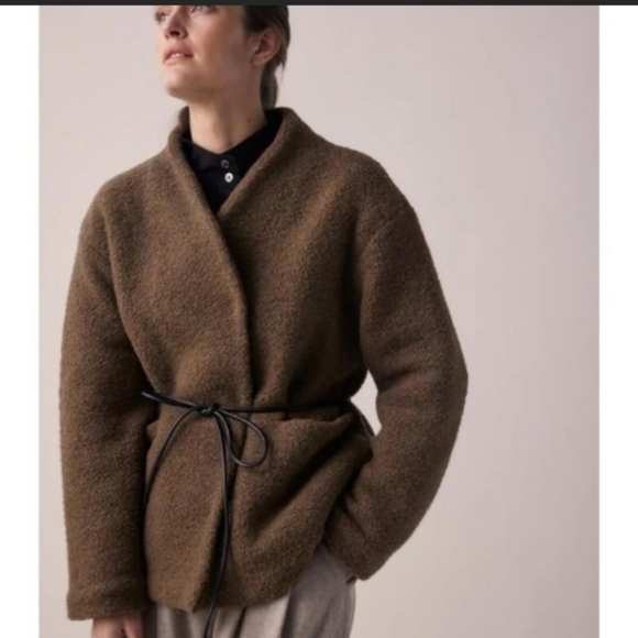 Amente women's wool jacket. - Picture 2 of 4